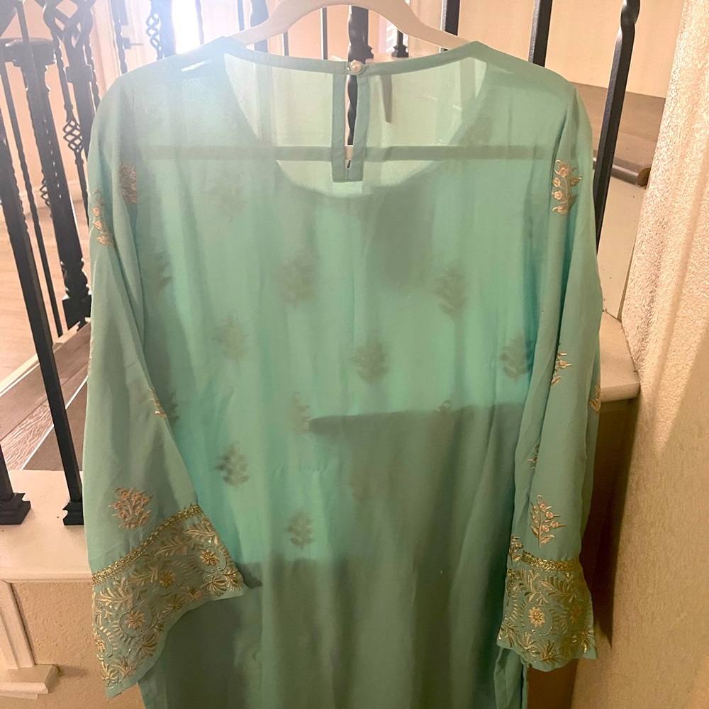 Kurta/Tunic - Picture 4 of 4